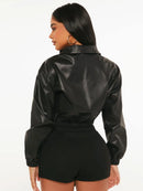 Jaqueta Feminina Preta de Couro com Zíper e Botões Estilo Urbano Bellizzi 