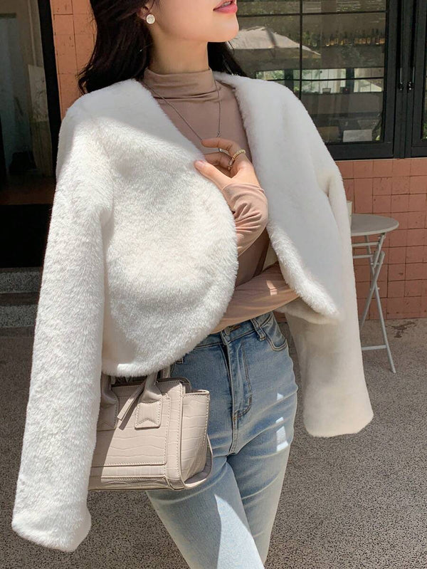 Jaqueta Feminina Teddy Branca de Poliéster Casual Outono Bellizzi 