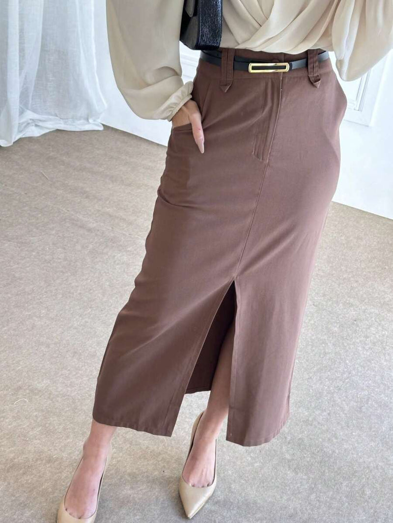 Saia Midi Com Cinto Fenda Cintura Alta Bellizzi 