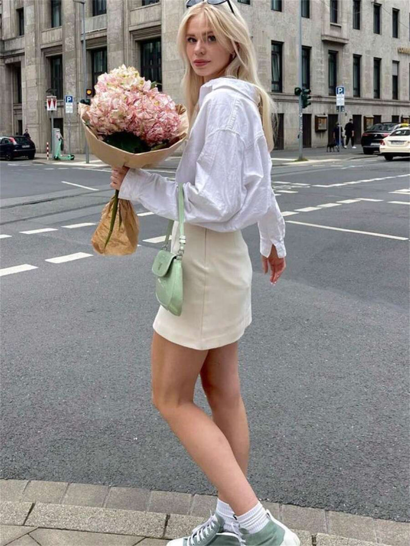 saia fenda dentro com short fk moda Bellizzi 