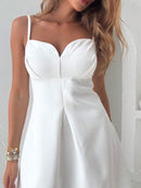 Vestido Curto com alcinhas Elegante - Detalhes com Prega no Bustão e Cintura Bellizzi 