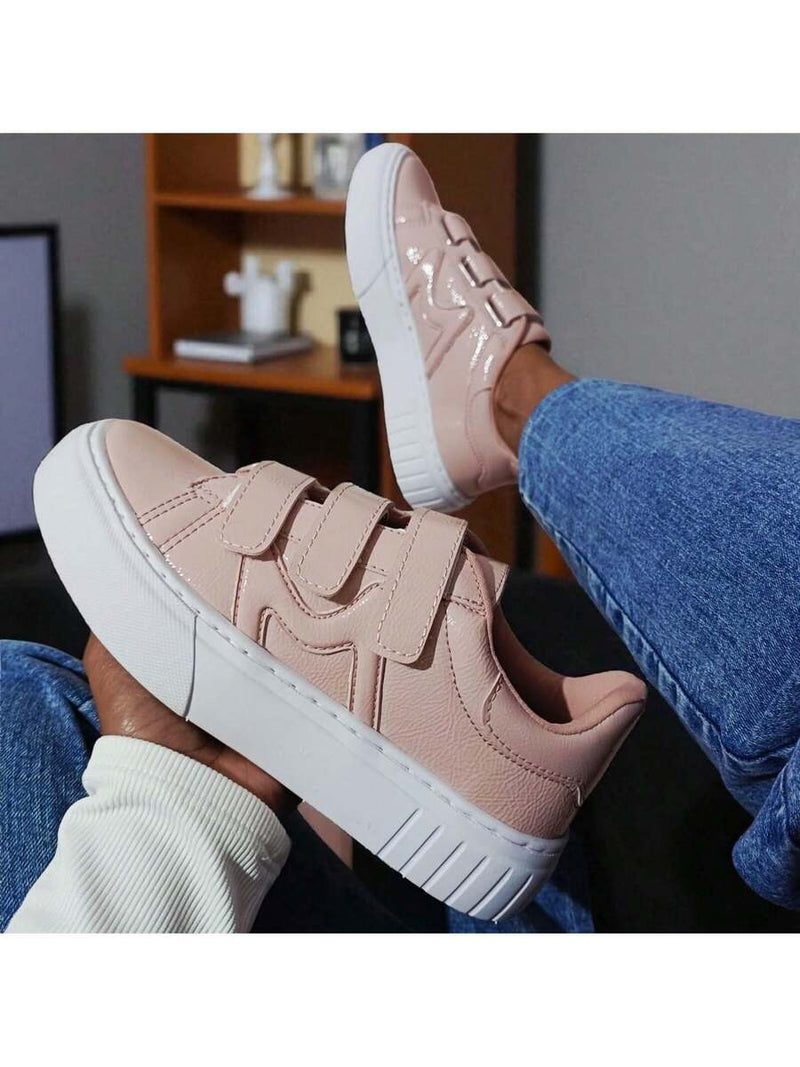 Tênis Feminino Plataforma Verniz Slip On Casual Confortável