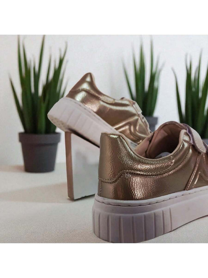 Tênis Feminino Plataforma Verniz Slip On Casual Confortável