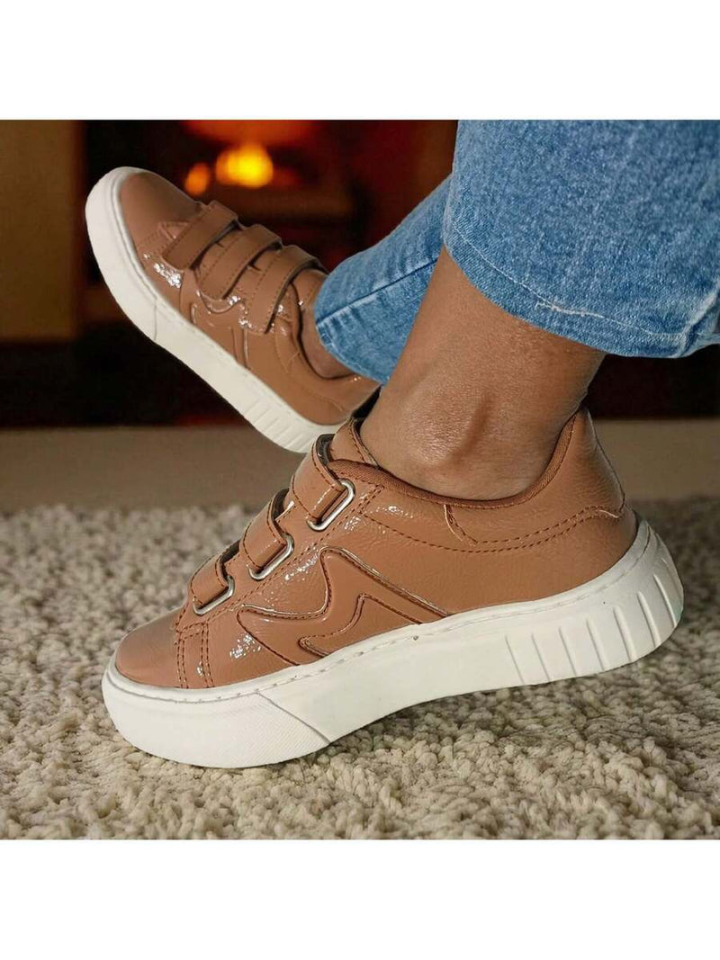 Tênis Feminino Plataforma Verniz Slip On Casual Confortável