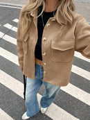 Casaco Feminino Tipo Lã com Bolso Bainha Assimétrica Bellizzi 