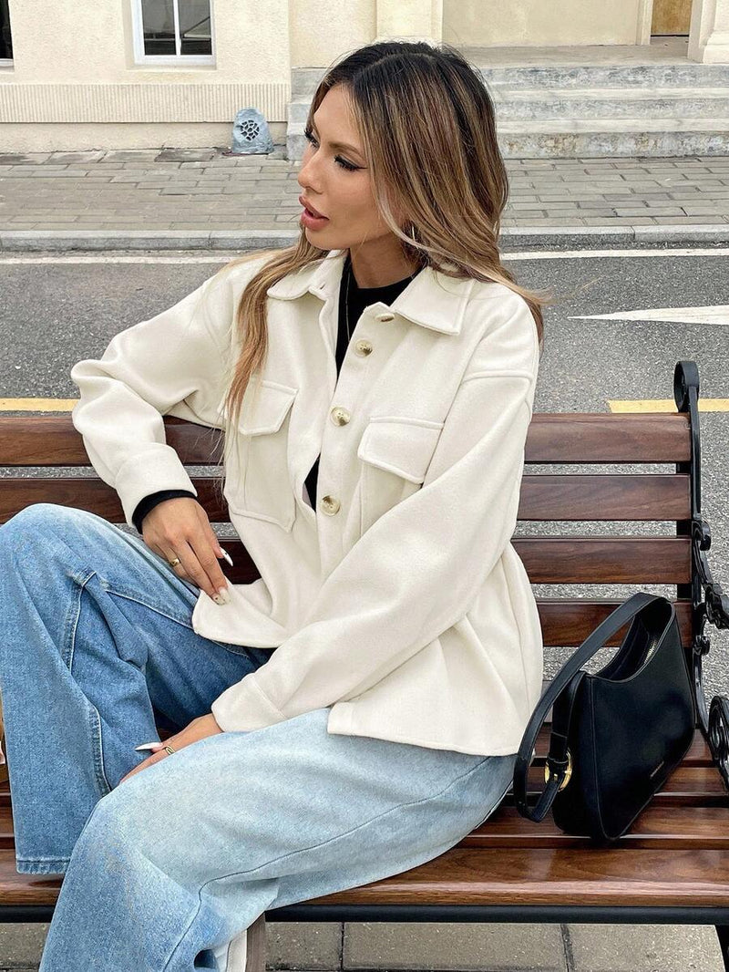 Casaco Feminino Tipo Lã com Bolso Bainha Assimétrica Bellizzi 