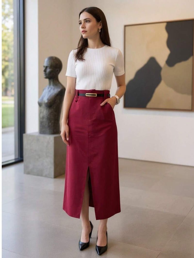 Saia Midi Feminina com Cinto e Fenda de Poliéster Casual