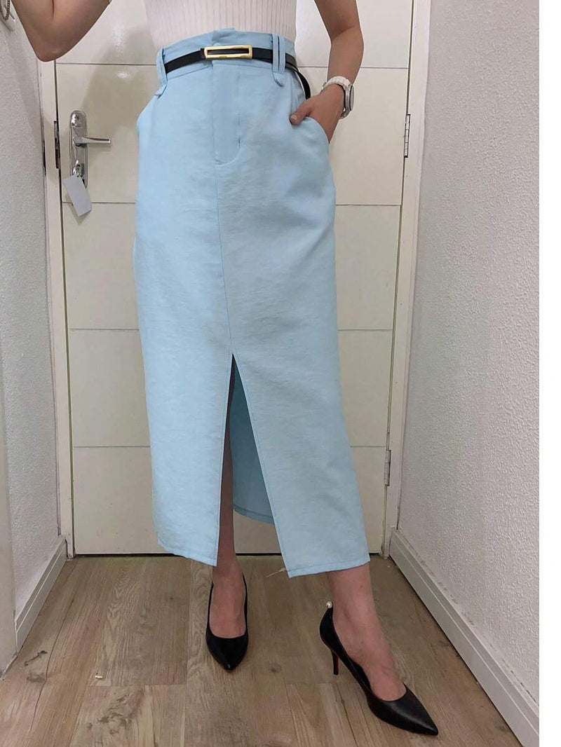 Saia Midi Feminina com Cinto e Fenda de Poliéster Casual