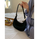 Bolsa de Ombro Feminina Meia Lua Sintética Estilo Minimalista Bellizzi 