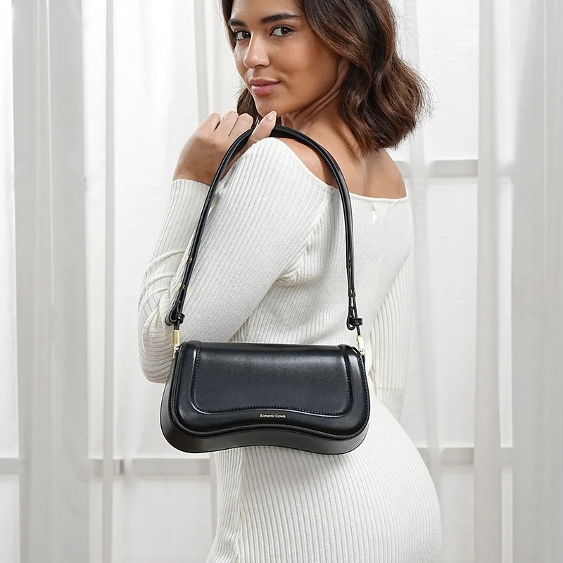Bolsa Feminina Pequena de Couro Sintético Tiracolo Moderna Bellizzi 